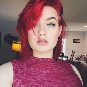 Meet your Posher, Kaitlyn